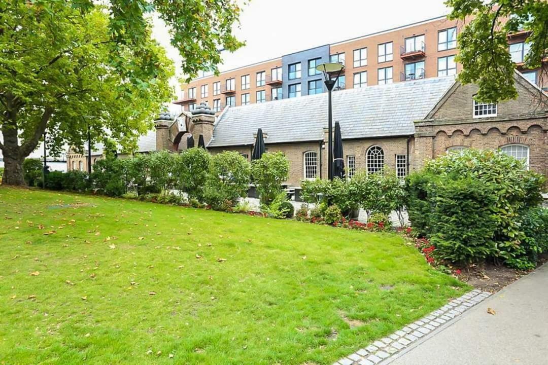Modern 2 Bedroom Apartment Londres Exterior foto